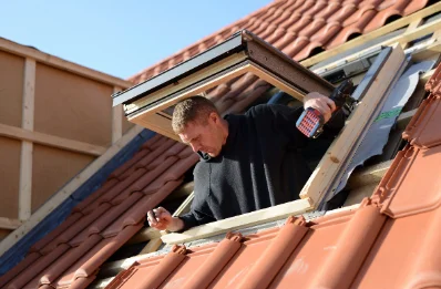 Pose de fenêtres de toit Velux à Dracé